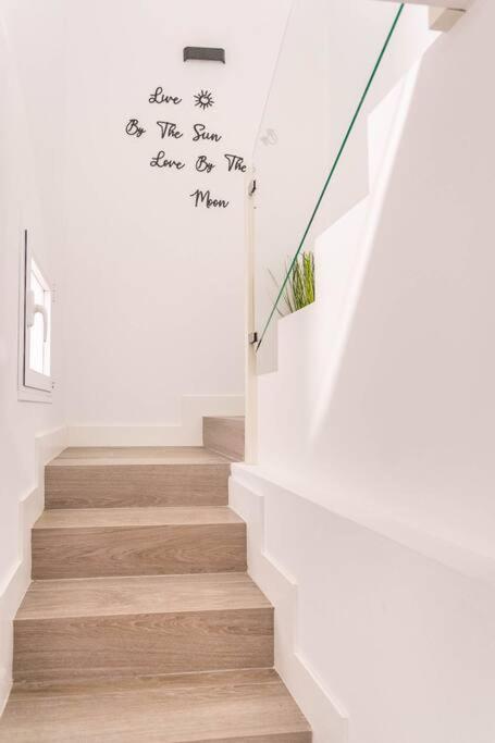 San Vicente Dreams Apartment Севиля Екстериор снимка