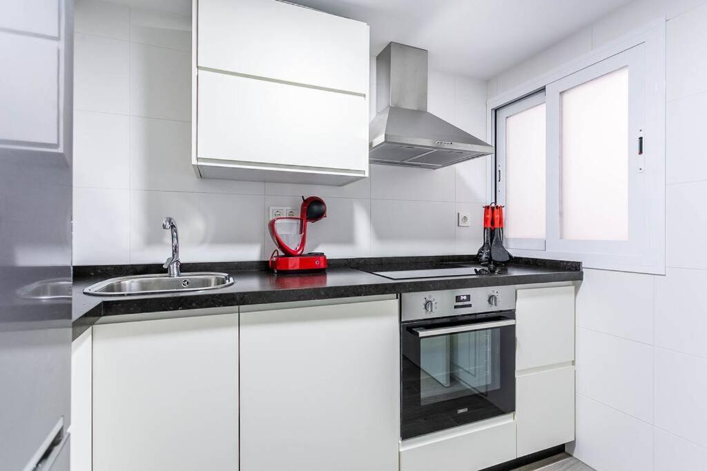 San Vicente Dreams Apartment Севиля Екстериор снимка